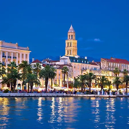 Daire Top Class Seaview Apartment ˝Ornela˝