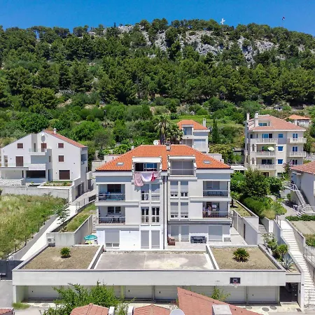 Daire Top Class Seaview Apartment ˝Ornela˝ *